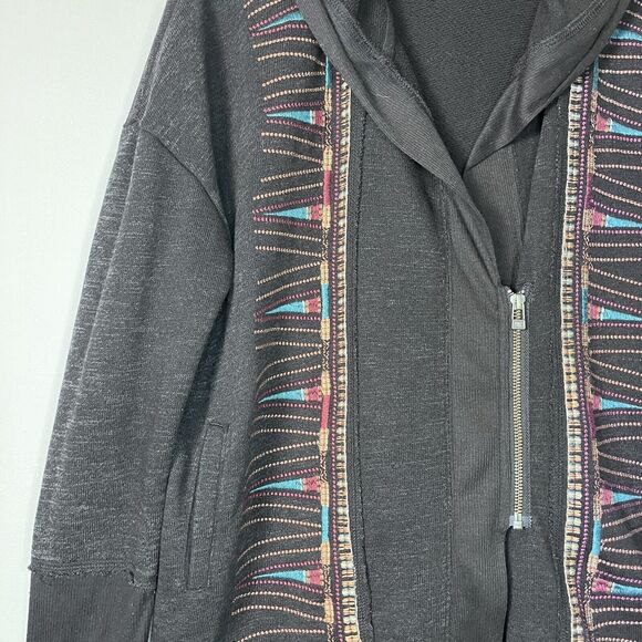 Miss Me Embroidered Sweatshirt Jacket Hoodie Distressed Hem Cotton Womens Large - Picture 10 of 16